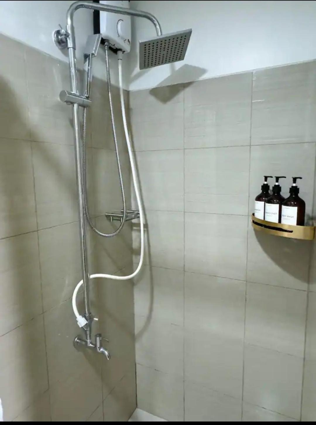 Shore Residences Mall Of Asia Pool View 200Mbps Free Wi-Fi Pasay Room photo